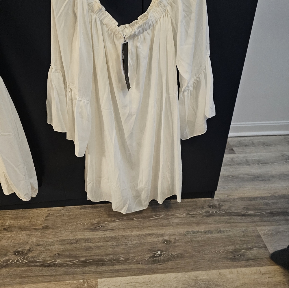 White dress Bell sleeve